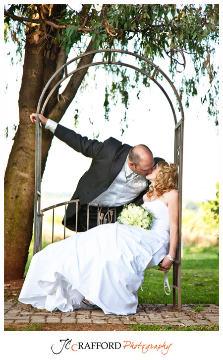Mellow-Oaks-wedding-photographer-1(16)