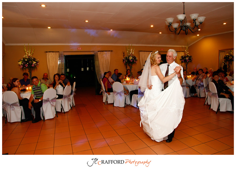 Mellow-Oaks-wedding-photographer-1(31)