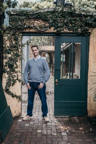 Mark-and-Natalie's-Engagement-shoot-at-Duncan-Yard-16