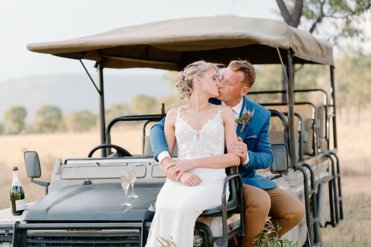 JC Crafford Wedding photography Mountainview Game Ranch JR-59