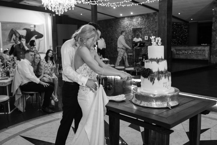 Claudio and Michaela Red Ivodry Wedding Photos-49