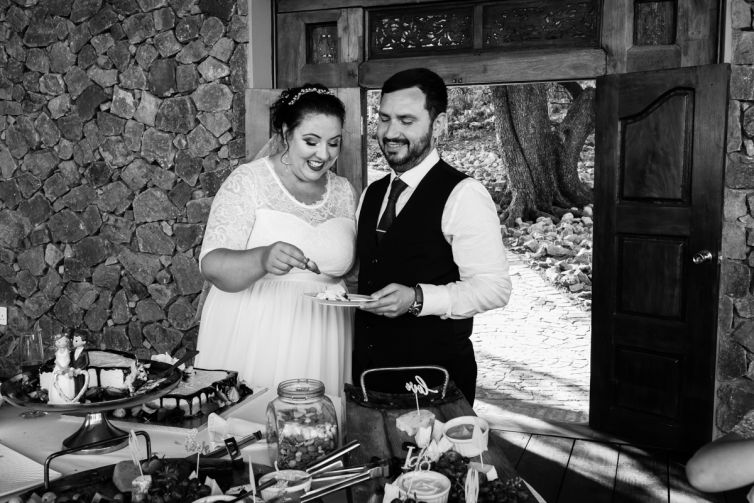 Red Ivory Wedding Photography