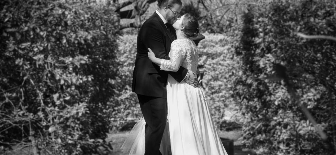 Oakfield Farm Wedding Photography Gavin and Stephanie-34